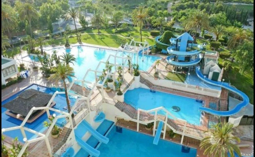 Estudio Apartamento Nuevo Benalbeach ベナルマデナ エクステリア 写真