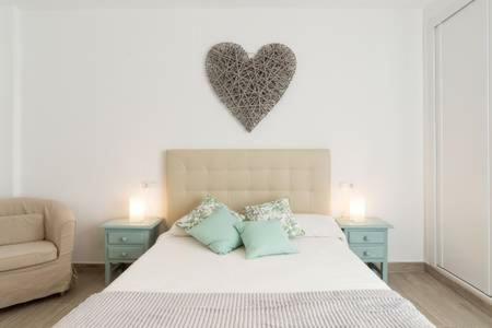 Estudio Apartamento Nuevo Benalbeach ベナルマデナ エクステリア 写真